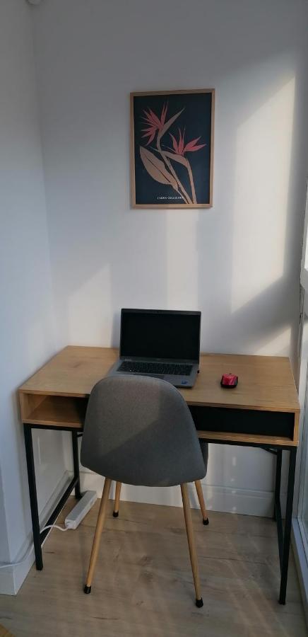 El Palo Cosy, 200 M From The Beach Apartment Malaga Bagian luar foto