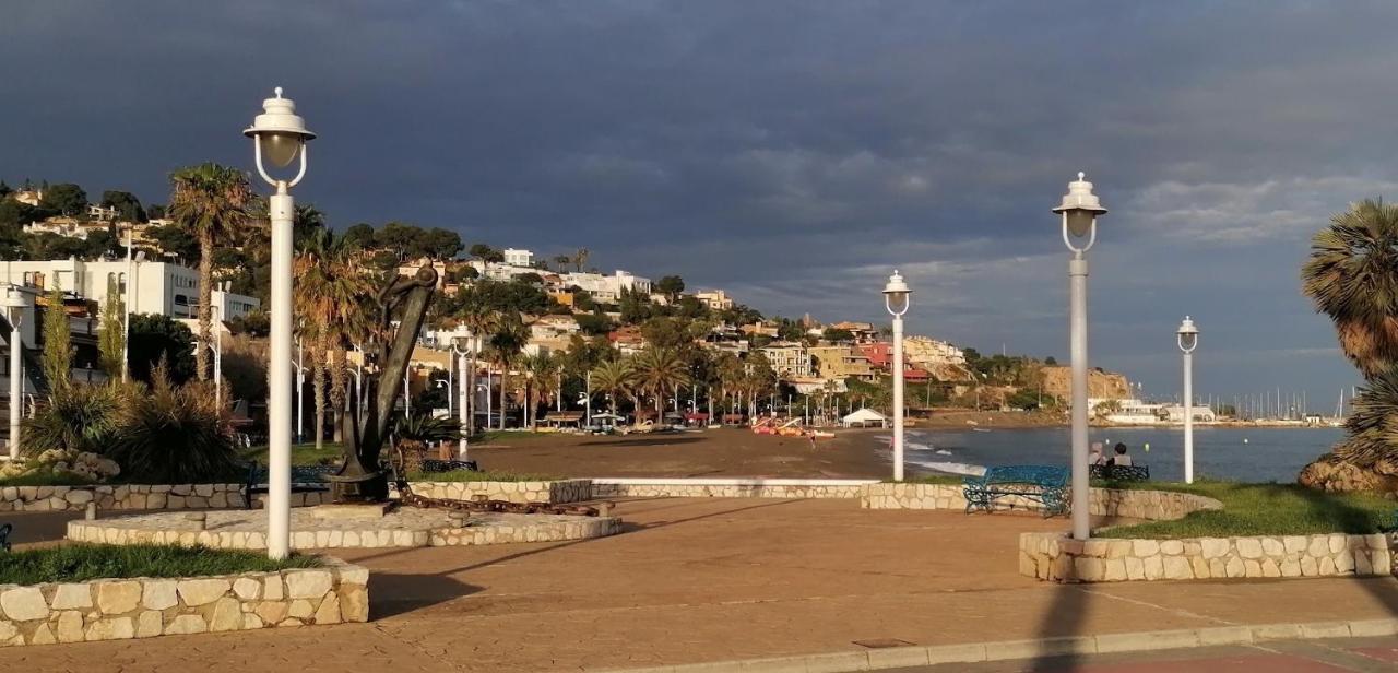 El Palo Cosy, 200 M From The Beach Apartment Malaga Bagian luar foto